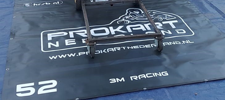 3M Racing naam op mat